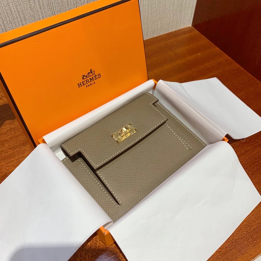 臺灣新北市樹林區 愛馬仕 Taiwan Hermes Kelly pocket compact wallet