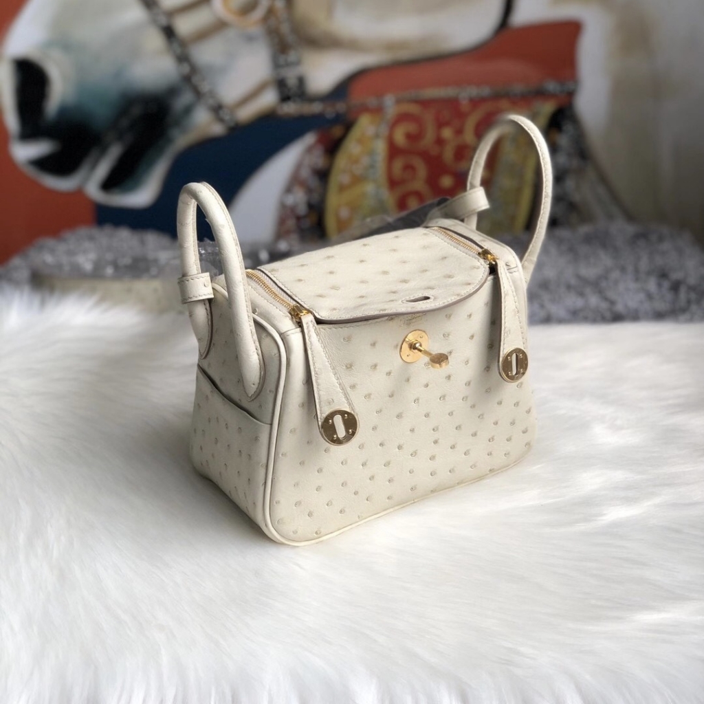 hong-kong-hermes-mini-lindy-ostrich-3c-parchemin-herm-s-birkin