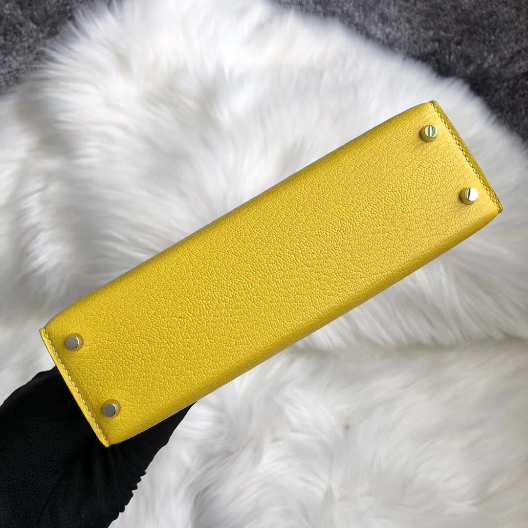 Hermes Kelly Mini II 19cm Chevre 9O jaune de naples 那不勒斯黃