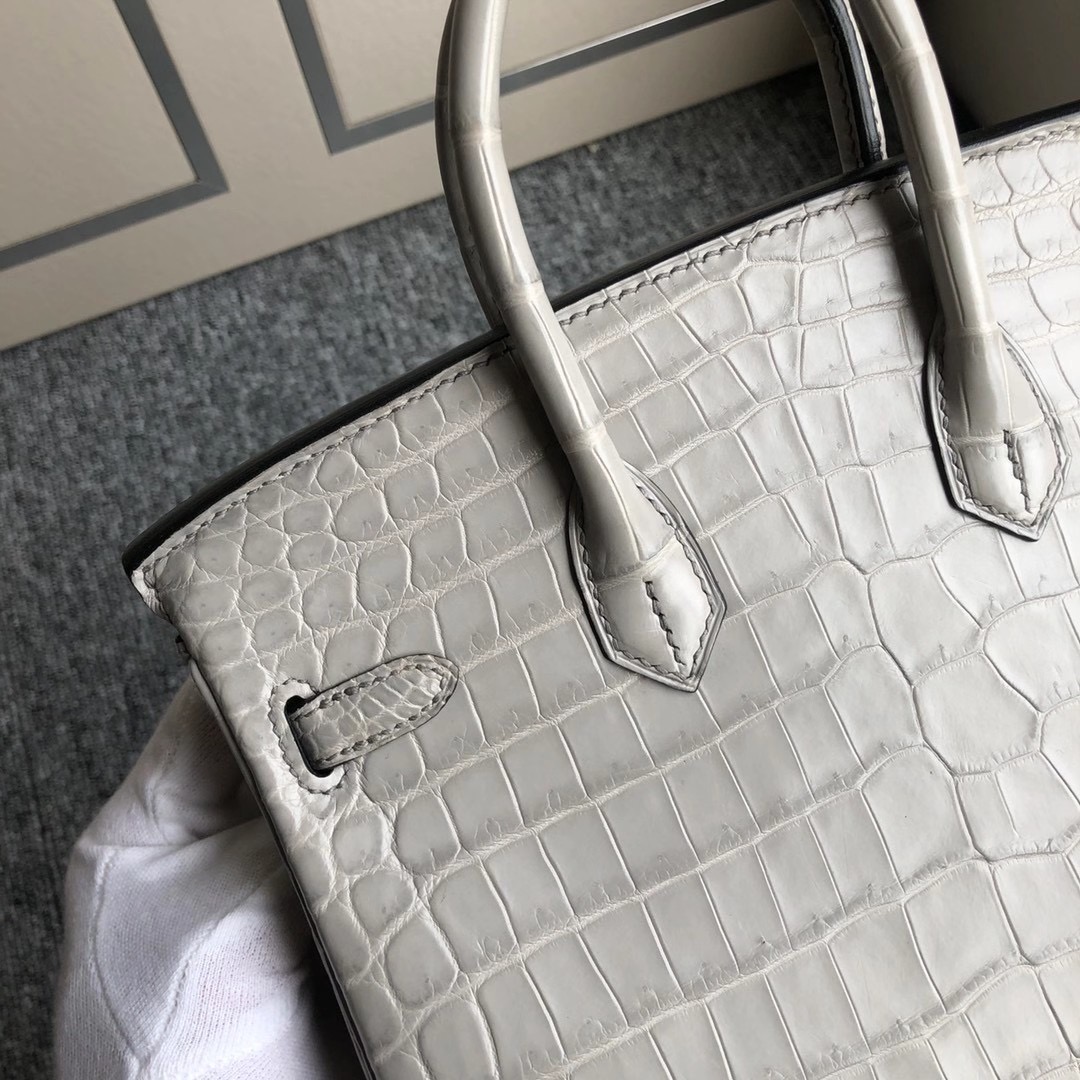 臺灣臺中市北屯區 Hermes Birkin 25cm Matte Nilo Crocodile 80 Gris Perle 珍珠灰