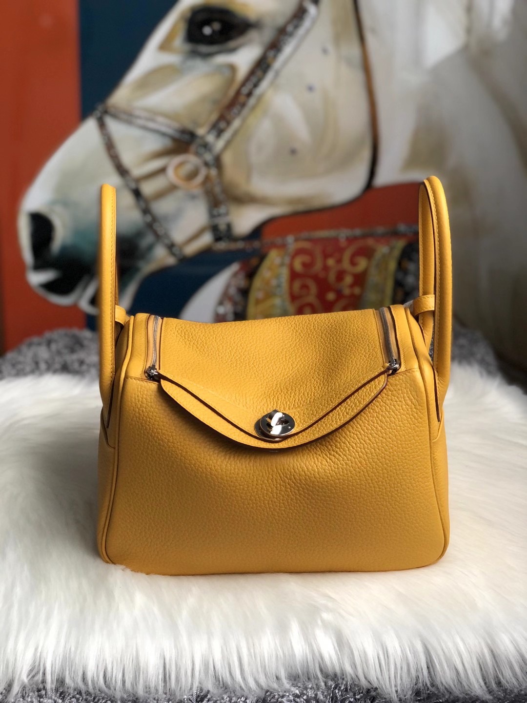 愛馬仕琳迪包定制價格 Hermes Lindy 26cm 9D Amber 琥珀黃 taurillon Clemence