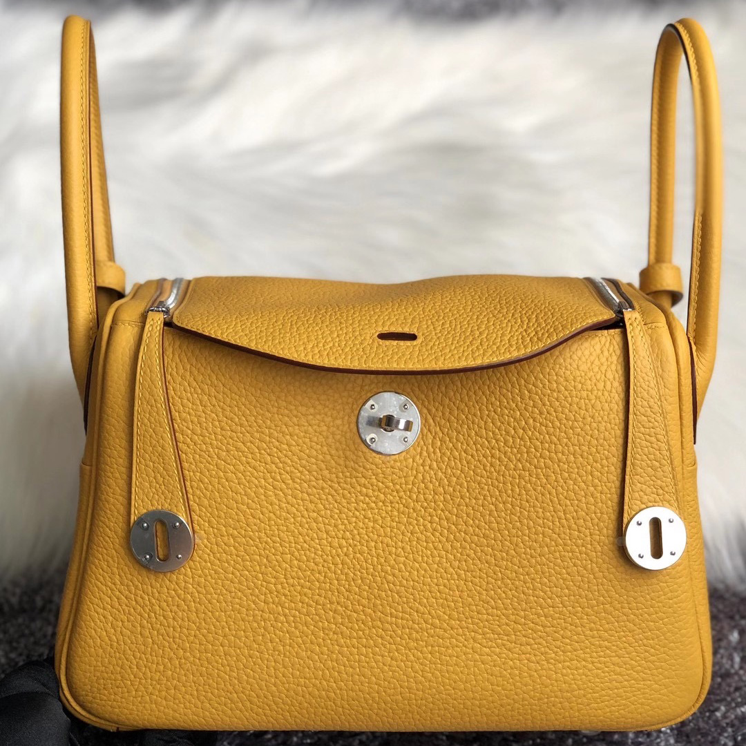 愛馬仕琳迪包定制價格 Hermes Lindy 26cm 9D Amber 琥珀黃 taurillon Clemence