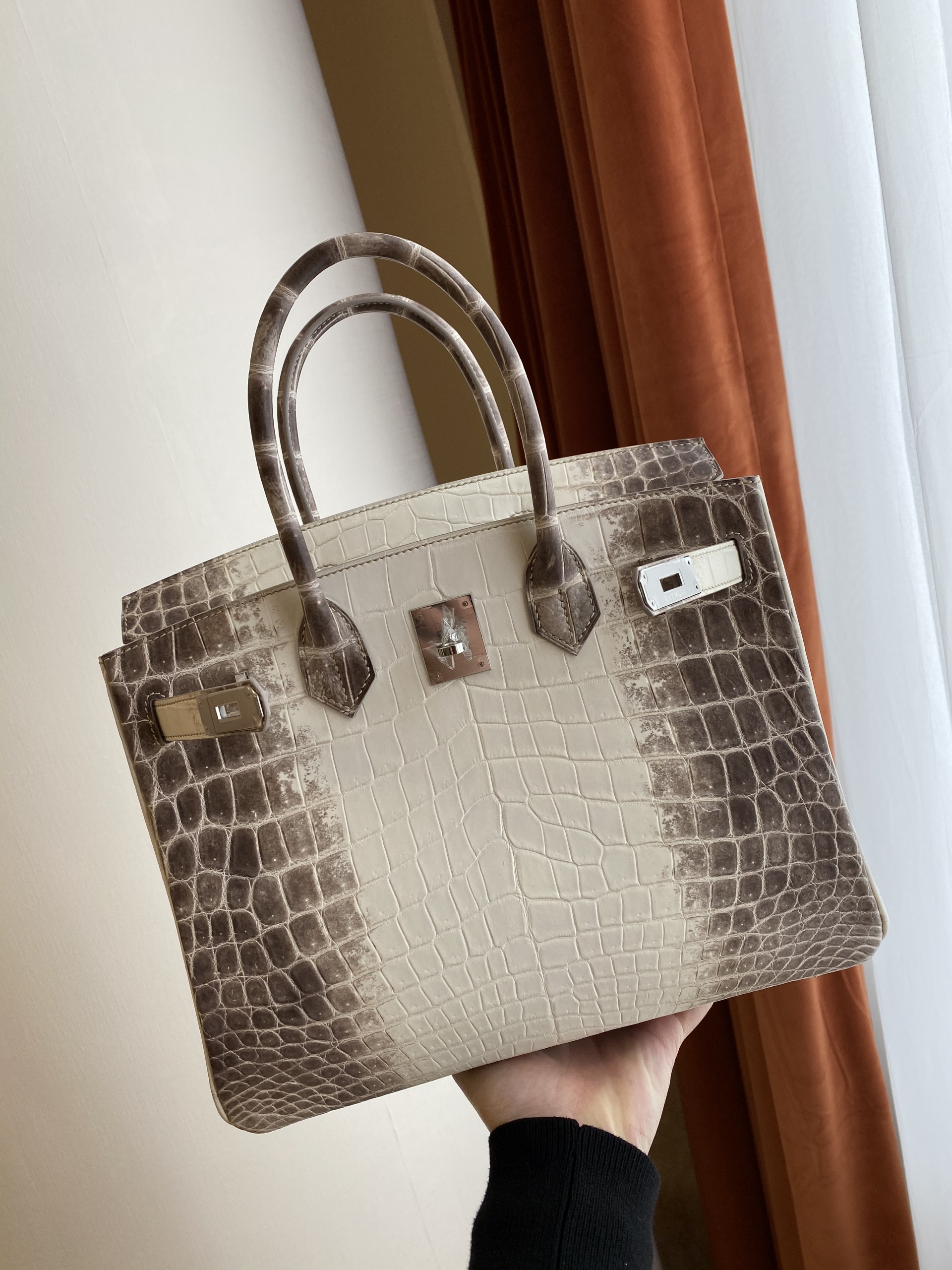 香港灣仔區跑馬地 愛馬仕 喜馬拉雅 Hermes Birkin 30 Himalayan White Niloticus Crocodile