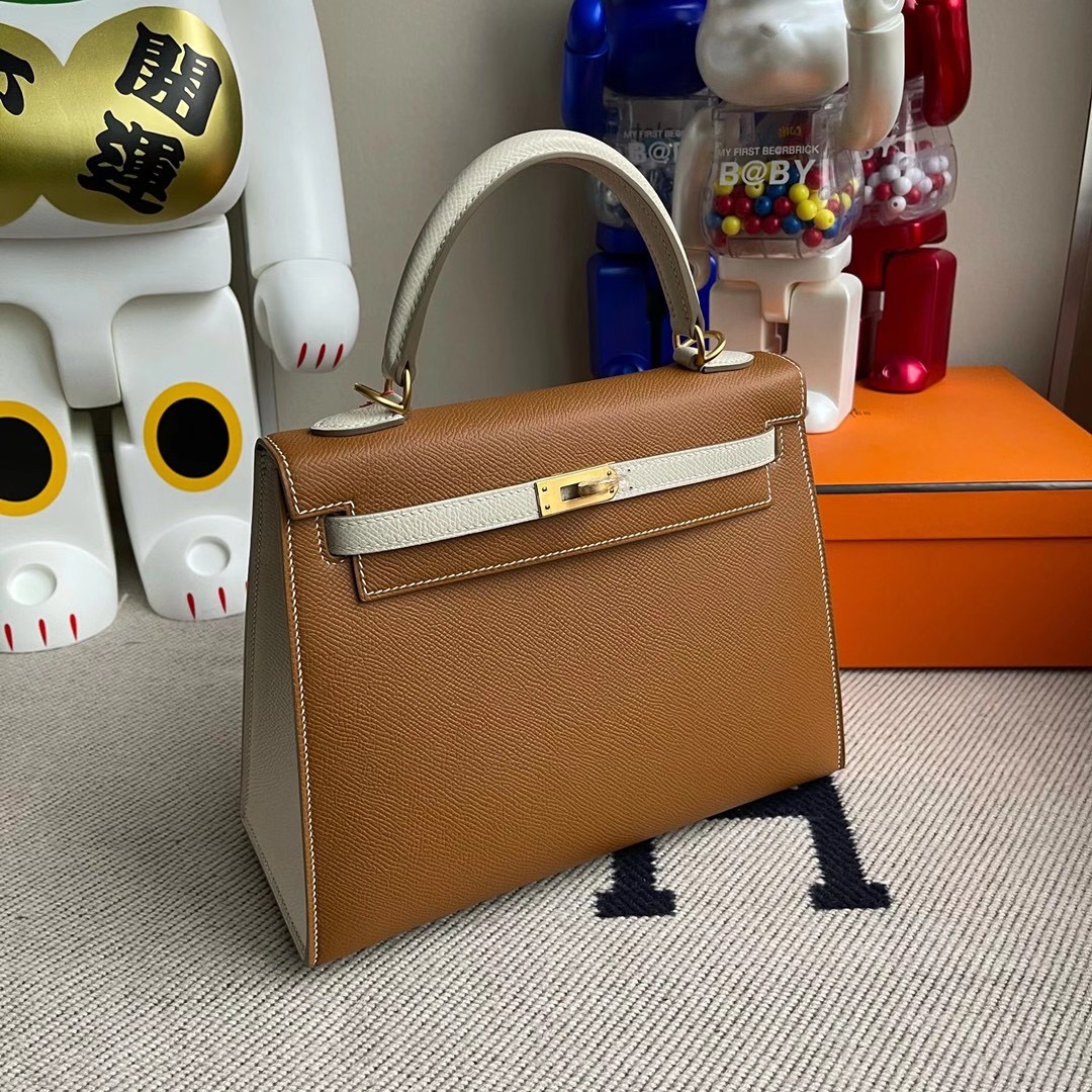 香港東區北角 Hong Kong Hermes Kelly 25cm Hss Epsom CK37 gold CK10 Craie 奶昔白