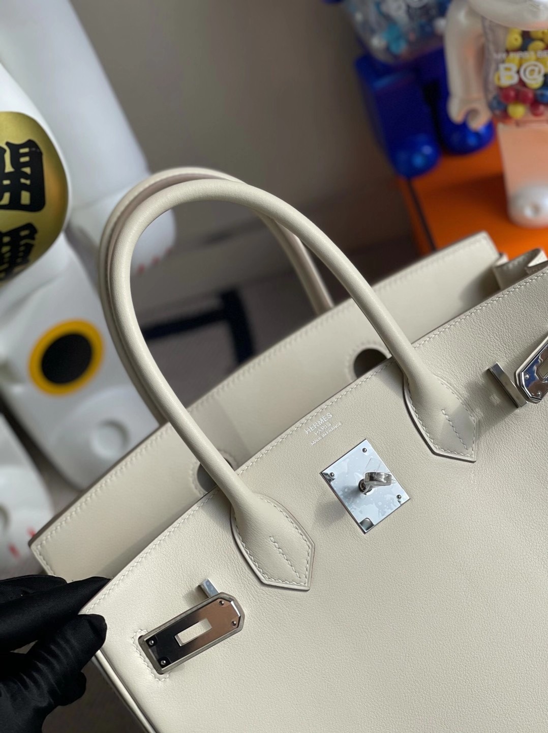 香港南區石澳 赤柱 Hermes Birkin 30cm CK10 Craie 奶昔白 Swift calfskin 银扣