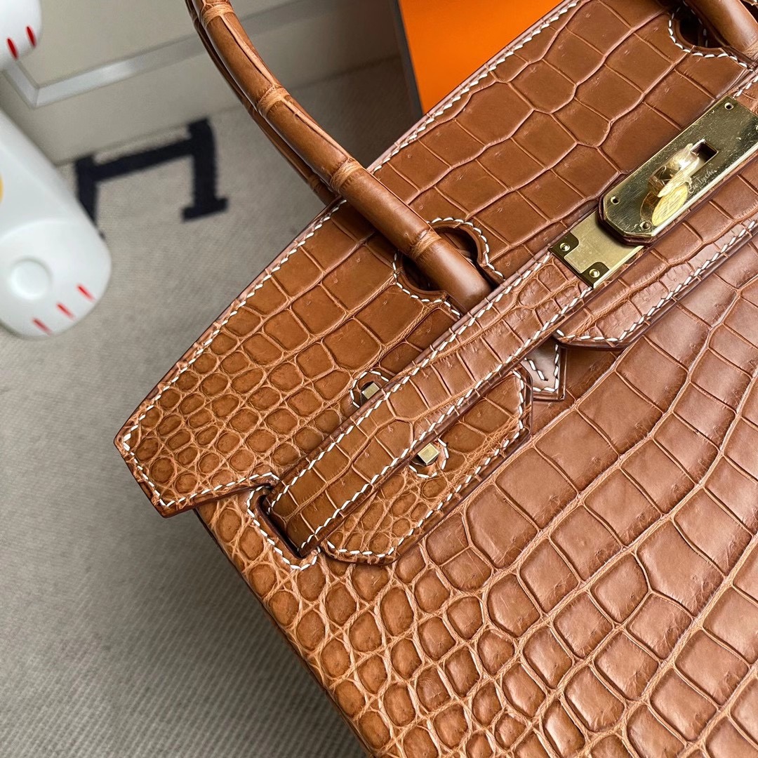 香港東區柴灣 東區太古 Hermes Birkin 30cm 霧面倒V澳洲灣鱷 CK37金棕色 Gold