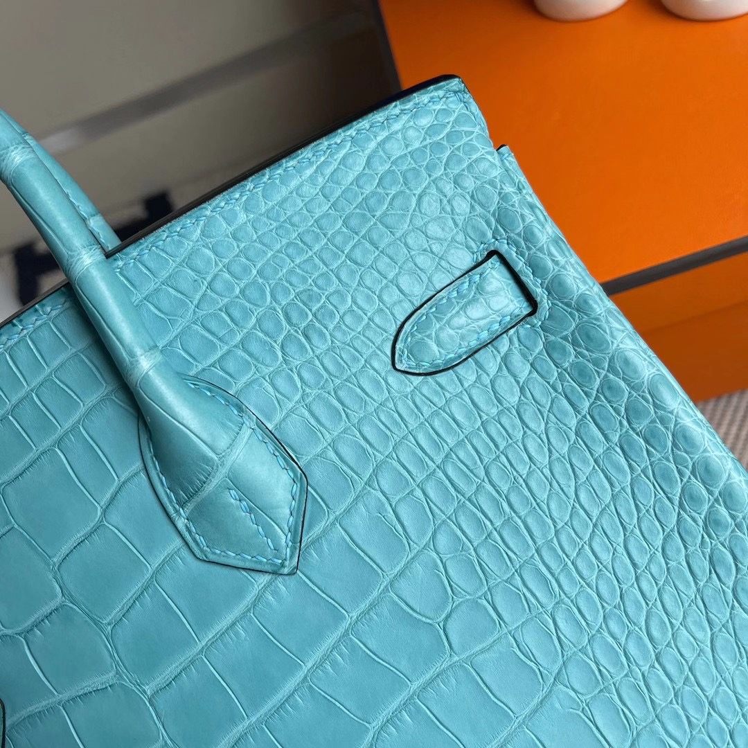 香港東區西河灣愛馬仕鉑金包 Hermes Birkin 25cm 美洲鱷魚 3Z bleu Saint-Cyr 聖西爾藍