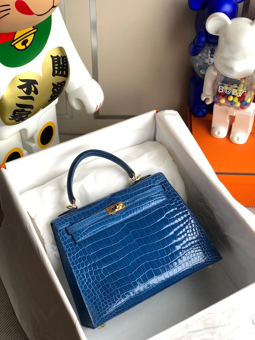 臺灣新北市鶯歌區 Hermes Kelly 25cm 倒V 澳洲灣鱷 7Q Blue Mykonos 希臘藍