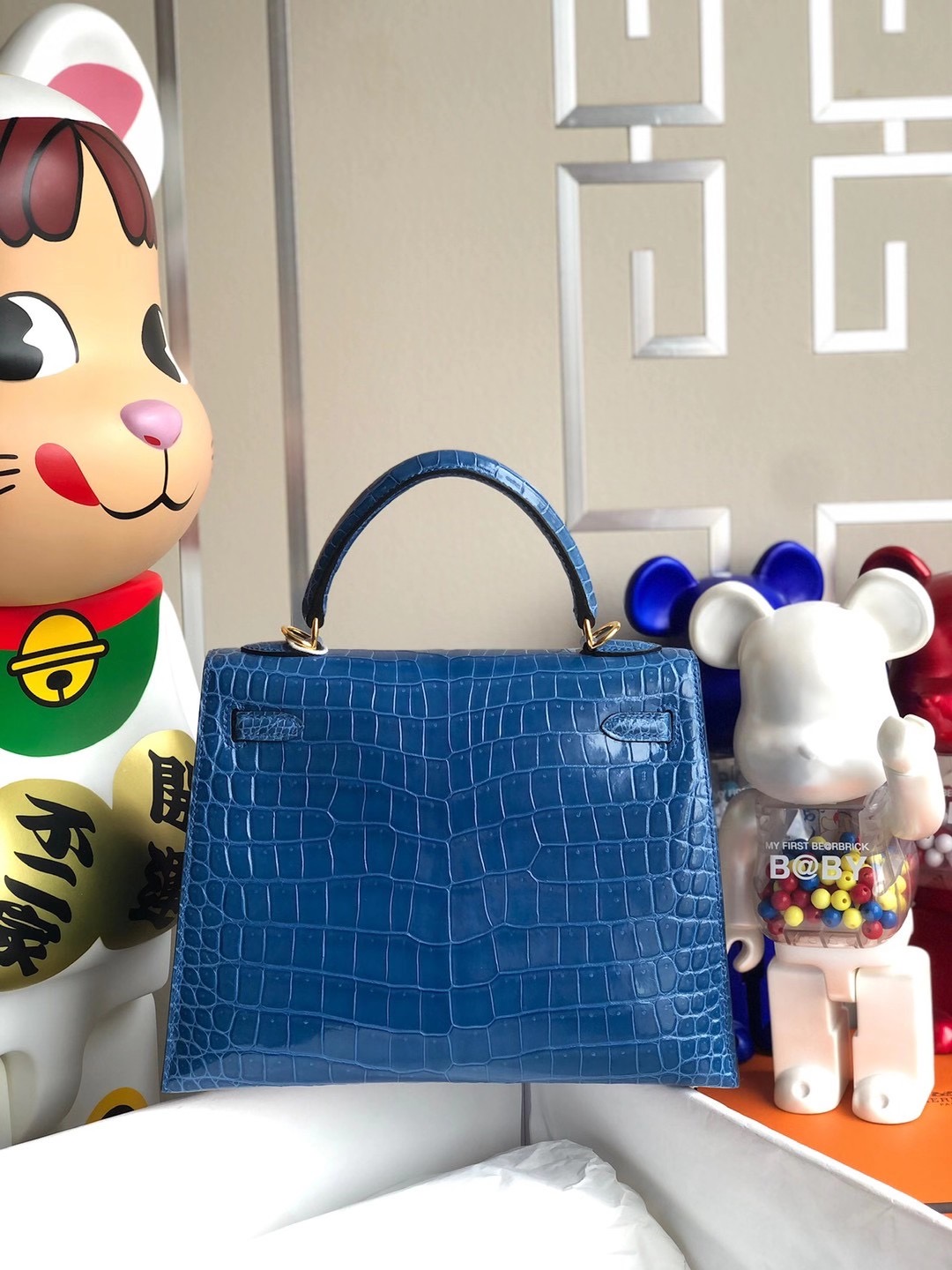 臺灣新北市鶯歌區 Hermes Kelly 25cm 倒V 澳洲灣鱷 7Q Blue Mykonos 希臘藍