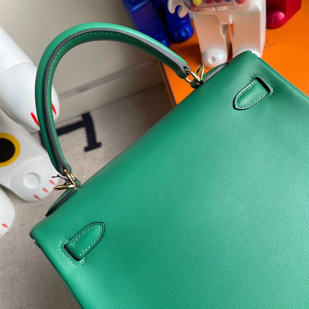 臺灣新北市汐止區 Hermes Kelly 25cm U4 Vert Verigo 絲絨綠 Swift calfskin