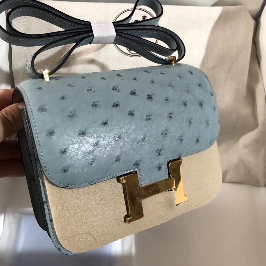 香港島中西區中环 Hermes Constance Mini Ostrich 8U Bleu Glacier Gold hardware