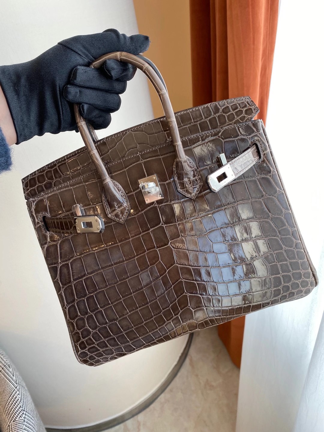 香港東區筲箕灣 Hermes Birkin 25cm 霧面兩點 尼羅鱷 深灰色