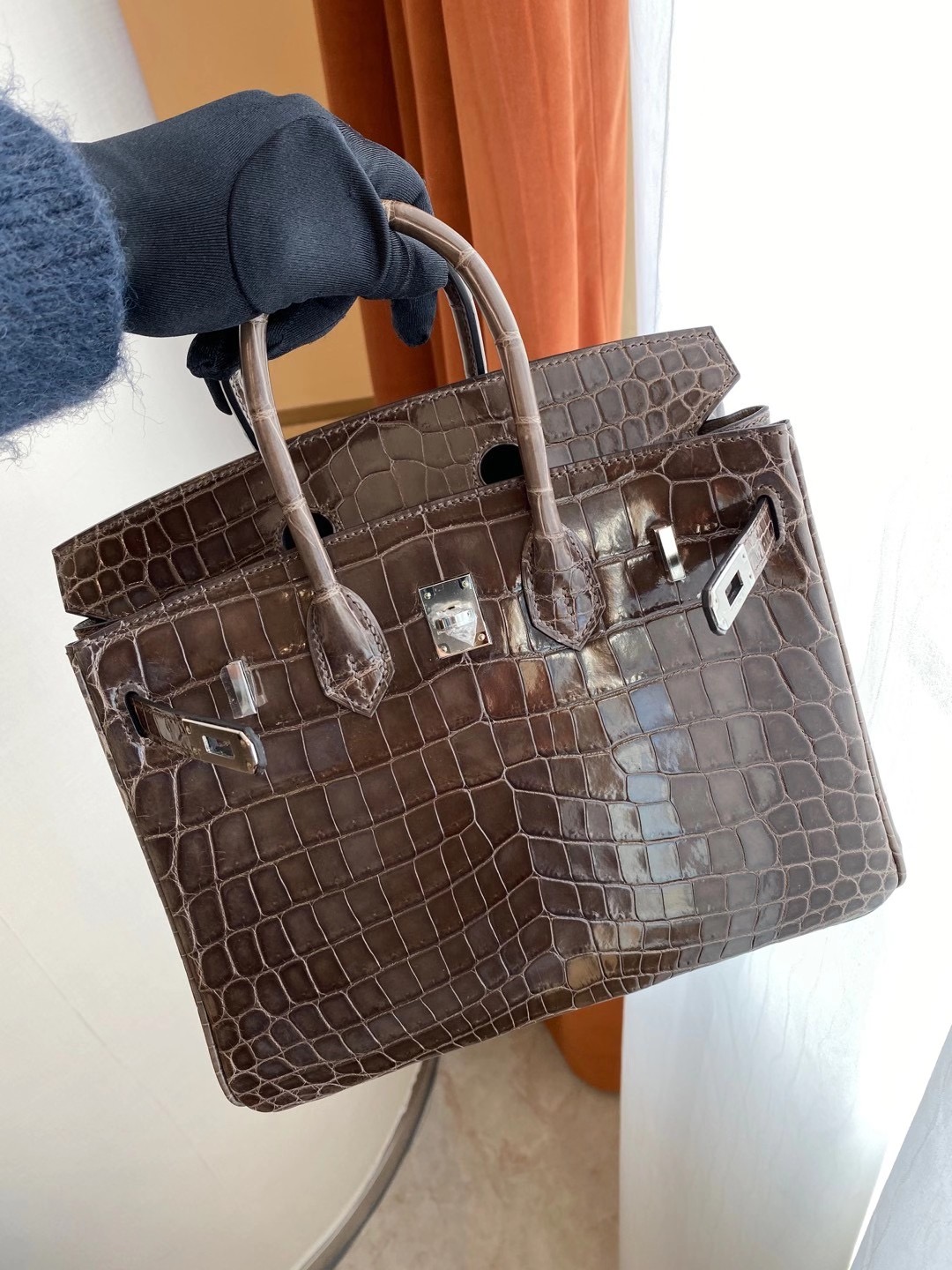 香港東區筲箕灣 Hermes Birkin 25cm 霧面兩點 尼羅鱷 深灰色