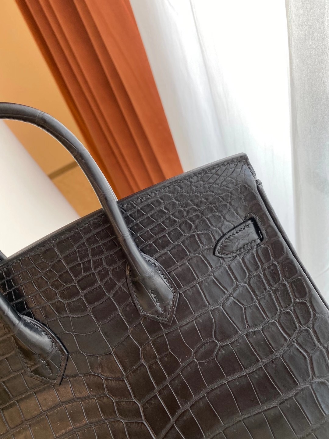 香港灣仔區銅鑼灣 Hermes Birkin 25cm 霧面兩點 尼羅鱷魚 CC89 黑色 Noir 金扣