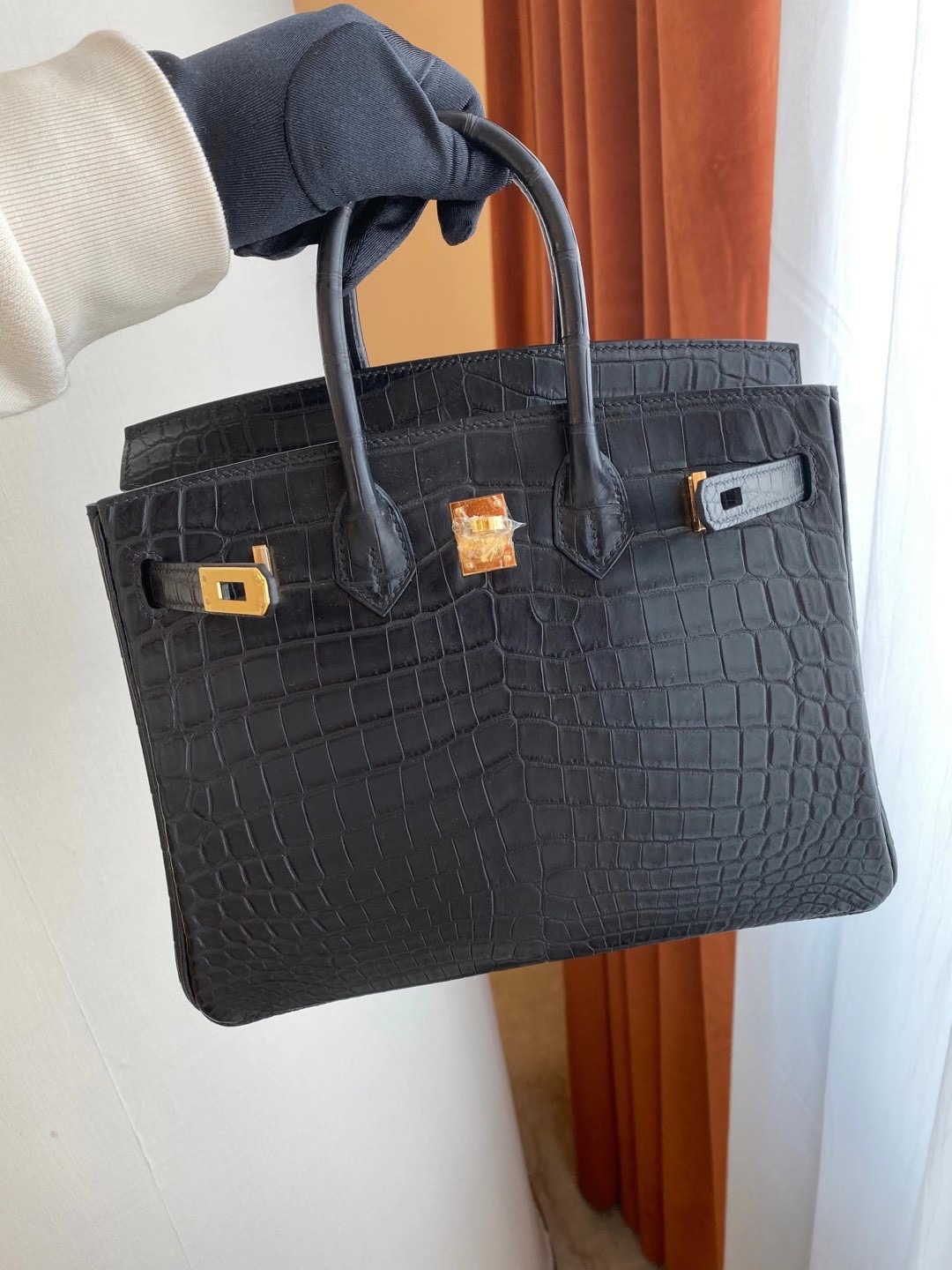香港灣仔區銅鑼灣 Hermes Birkin 25cm 霧面兩點 尼羅鱷魚 CC89 黑色 Noir 金扣