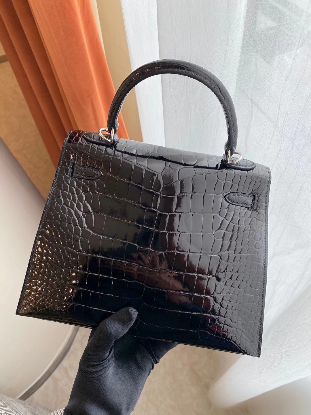 香港西貢區將軍澳 Hermes Kelly 25cm 亮面方塊 美洲鱷魚 CK89 Noir 黑色