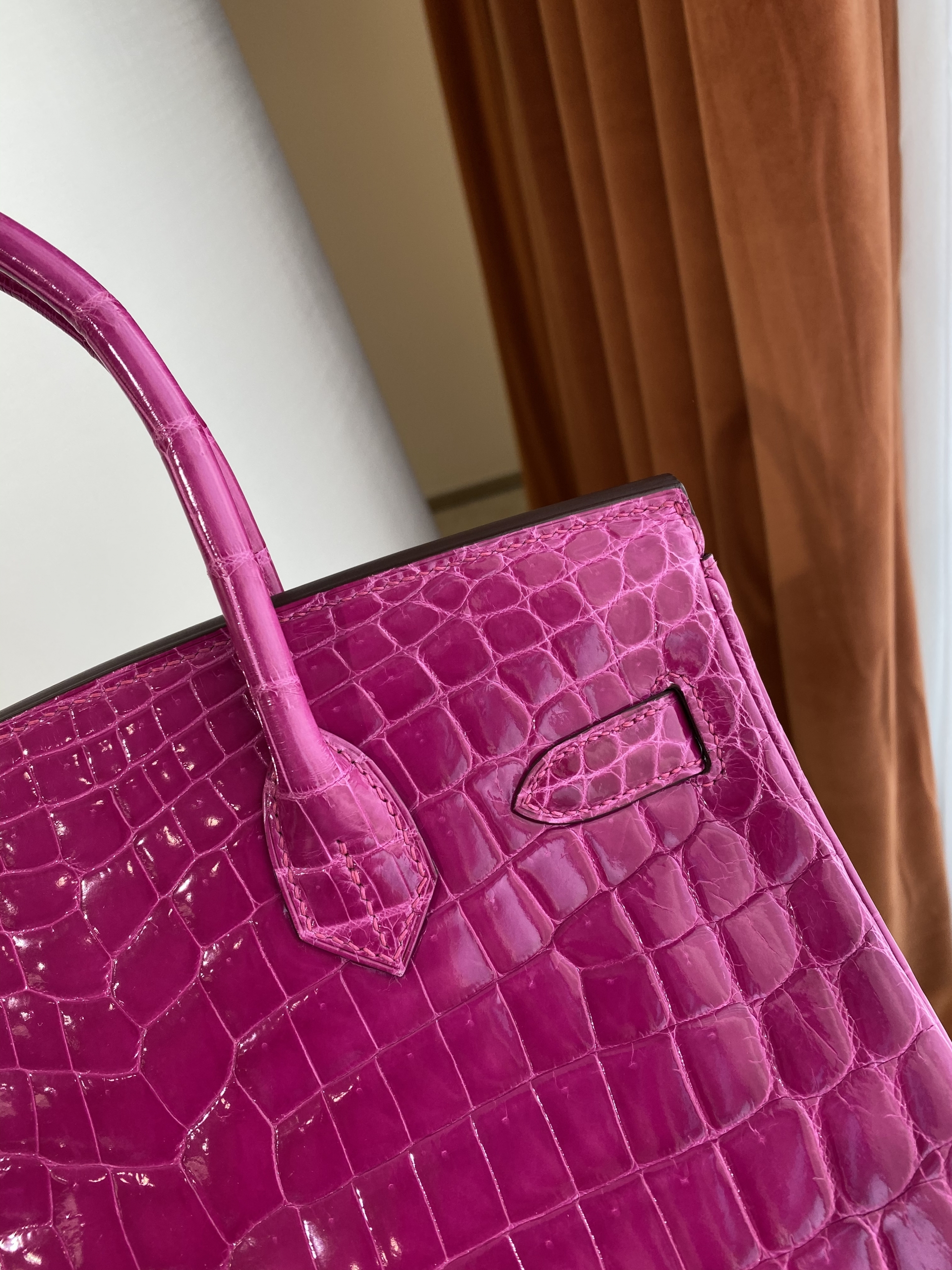 香港島中西區中環 山頂 半山 Hermes Birkin 30cm J5 天方夜譚粉紫 供珠 尼羅鱷魚