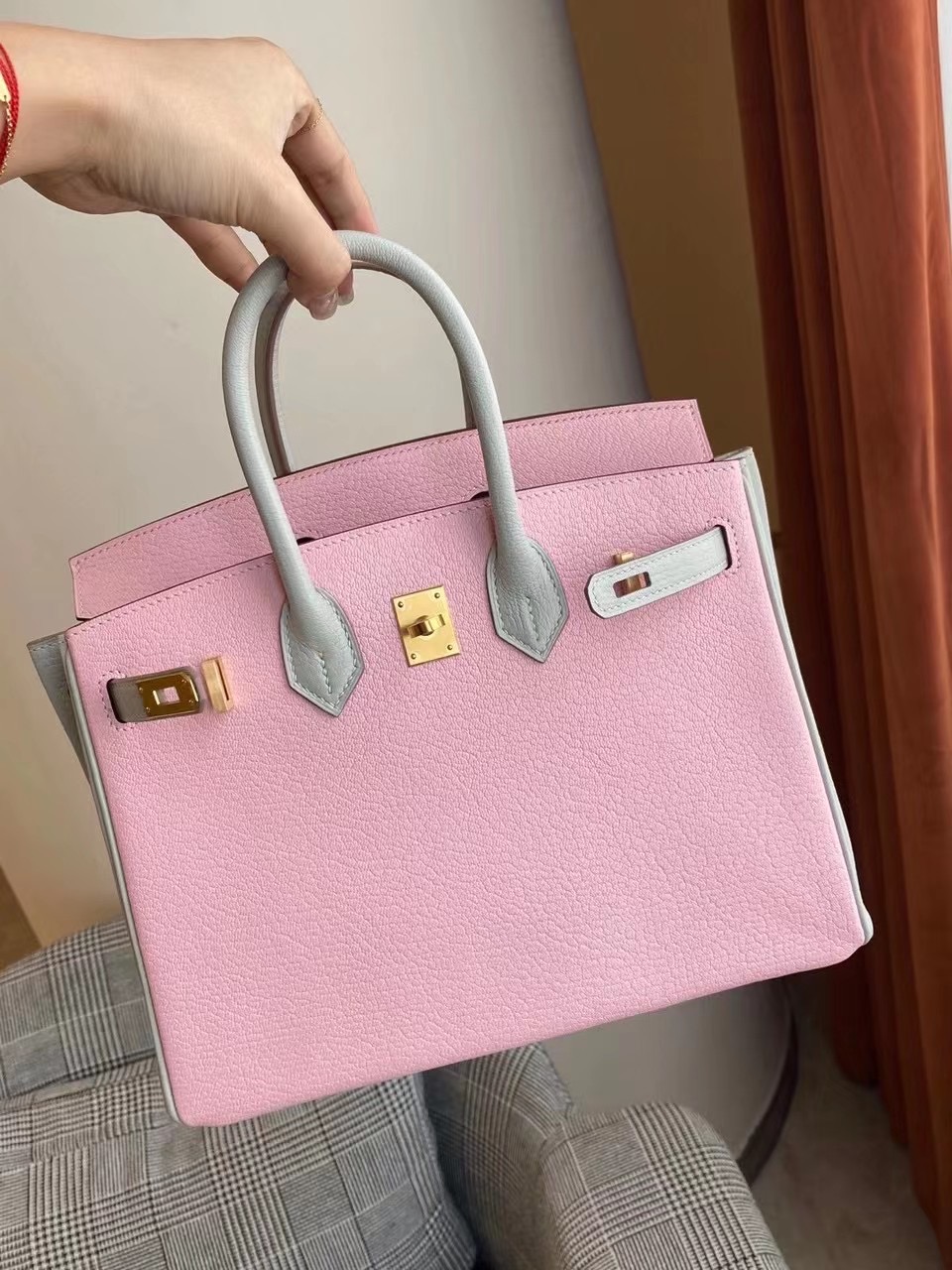 Hermes Brikin 25cm 山羊皮 1Q Rose Confetti 奶昔粉 拼 80 Gris Perle珍珠灰 拉絲金扣