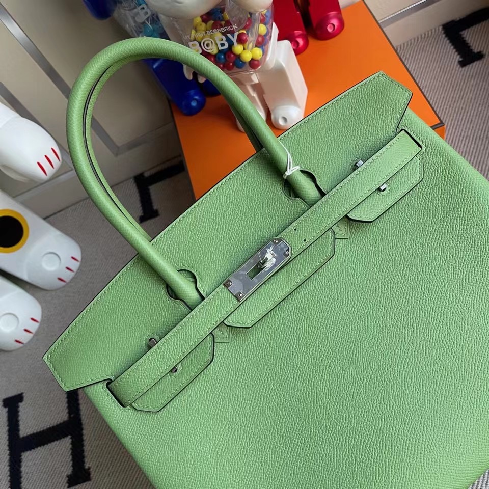 臺灣桃園市蘆竹區 Hermes Birkin 30cm Epsom 3I Vert Criquet 牛油果綠 金扣