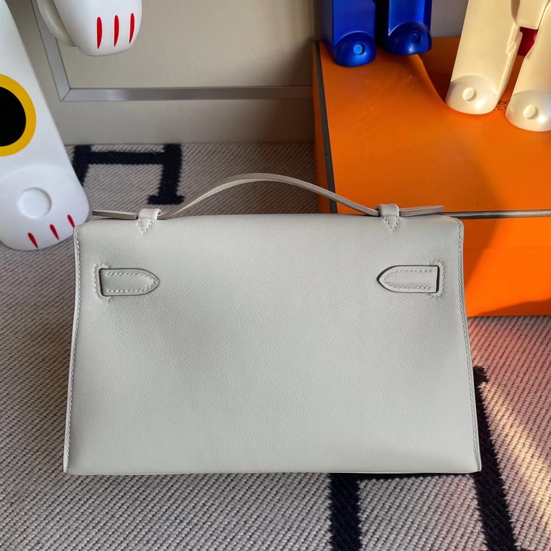 臺北市愛馬仕凱莉迷你一代 Hermes MiniKelly Pochette Swift 80 Gris Pearl 珍珠灰 金扣