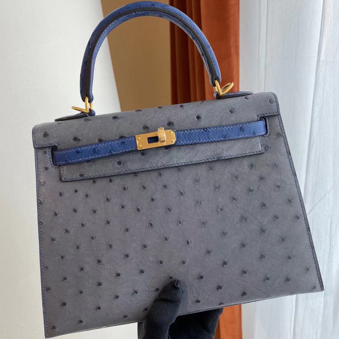 臺灣新北市萬裏區 Hermes Kelly 25cm HSS Ostrich CC82 gris agate 瑪瑙灰