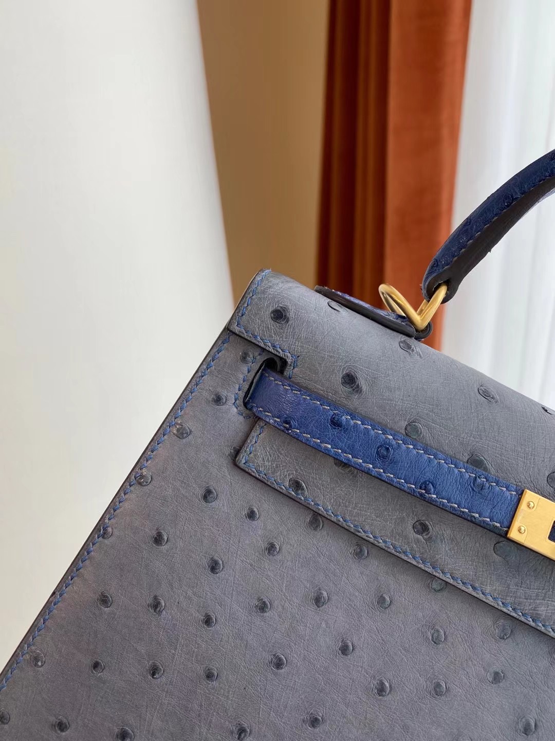 臺灣新北市萬裏區 Hermes Kelly 25cm HSS Ostrich CC82 gris agate 瑪瑙灰