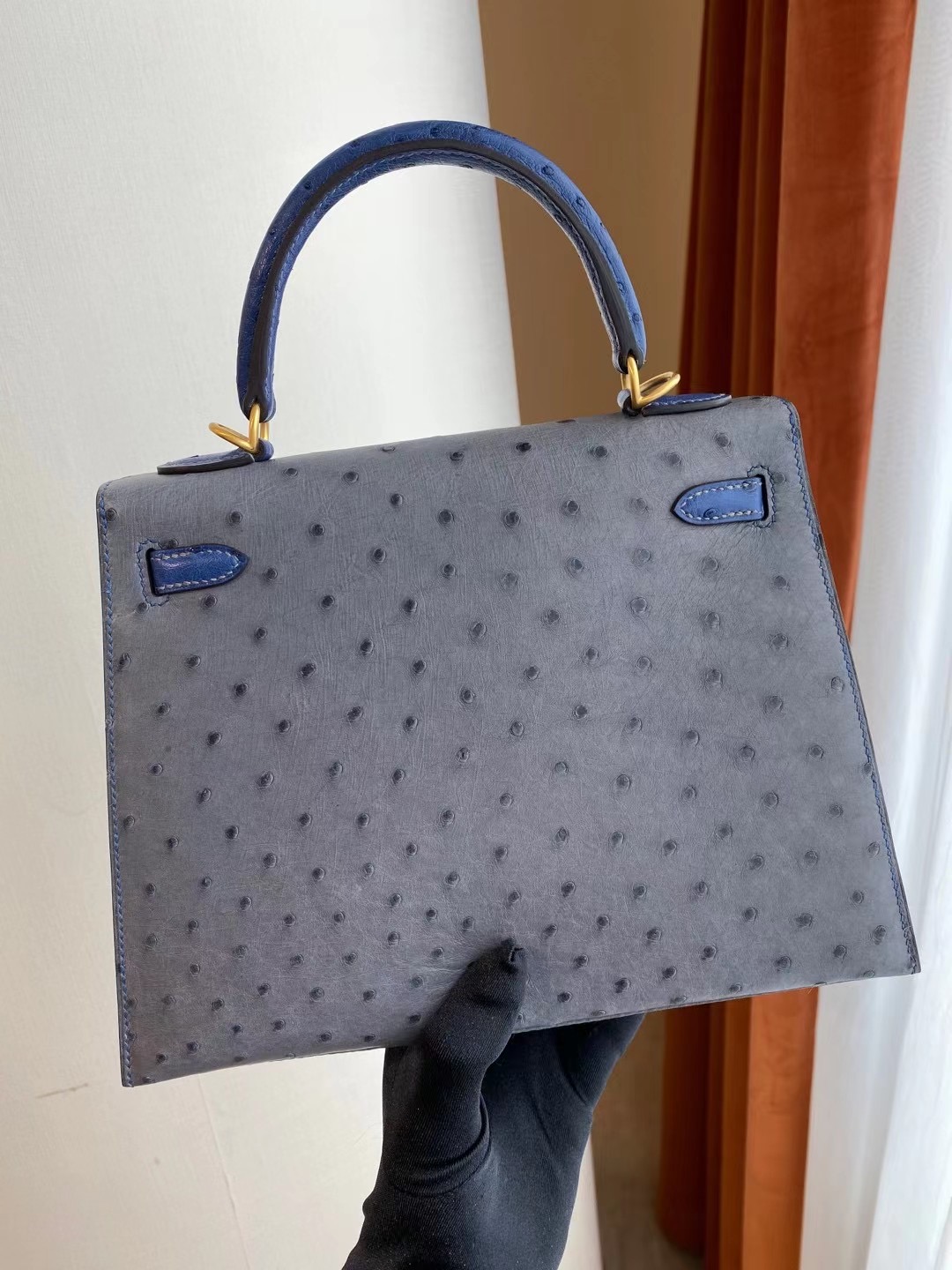 臺灣新北市萬裏區 Hermes Kelly 25cm HSS Ostrich CC82 gris agate 瑪瑙灰