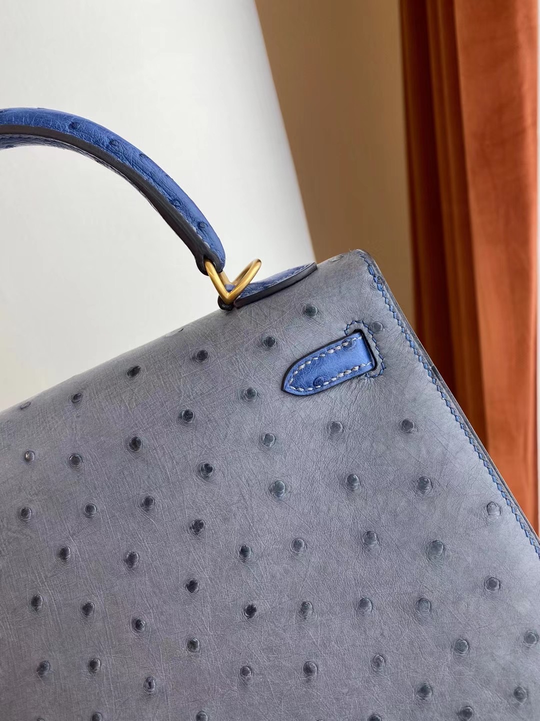 臺灣新北市萬裏區 Hermes Kelly 25cm HSS Ostrich CC82 gris agate 瑪瑙灰