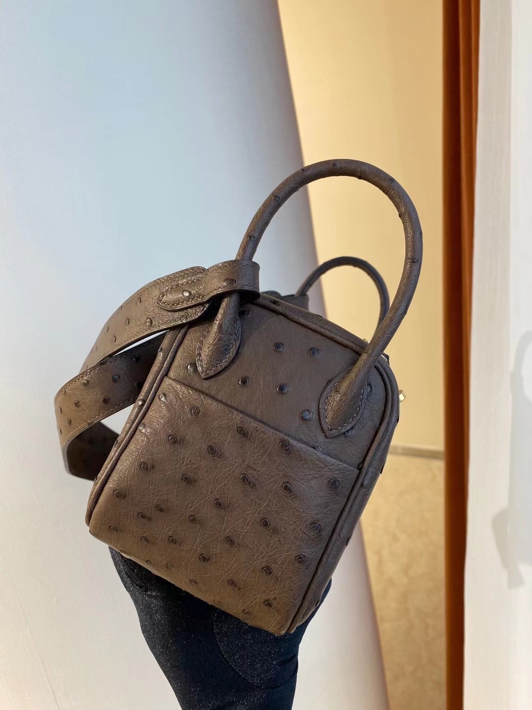 Hermes lindy mini 19cm Ostrich 原廠南非KK鴕鳥皮全手工蜜蠟線縫