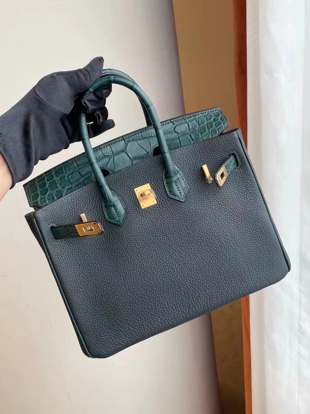 灣新北市Hermes Birkin 25cm Touch 6O Vert Cypres 松柏綠Togo/霧面美洲鱷魚-Qatar Kuwait  Hermes Birkin Kelly Lindy bag