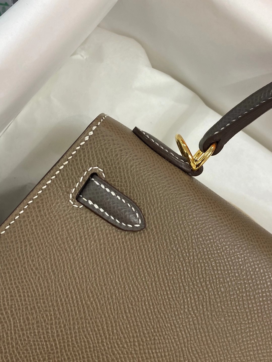 臺灣新北市新店區 Hermes Kelly 25cm Epsom 18 Etoupe 大象灰 馬蹄印 全手工蜜蠟線縫製