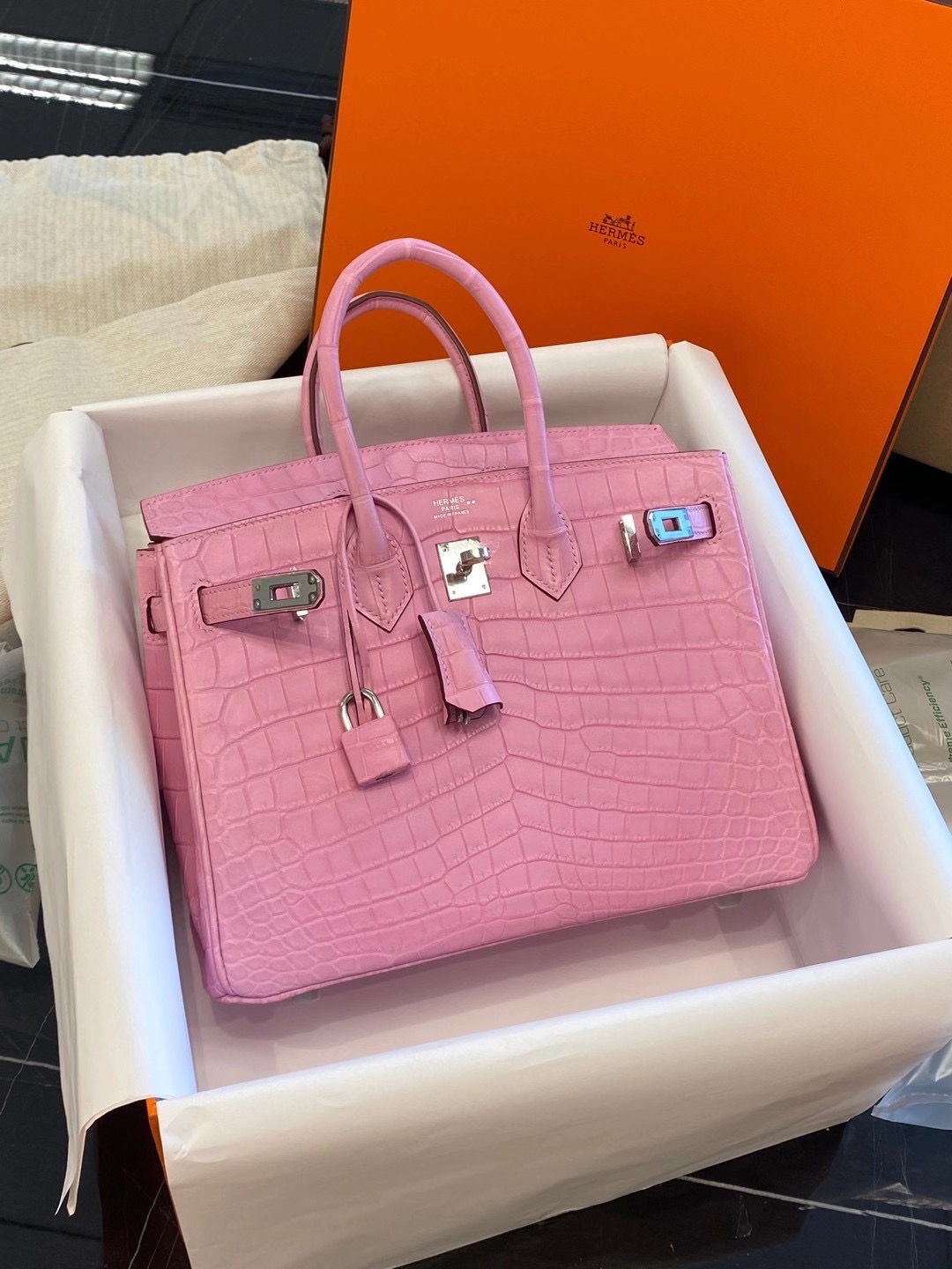 United Arab Emirates Hermes Birkin 25cm Matte nilo crocodile 5P Pink 櫻花粉尼羅鱷魚