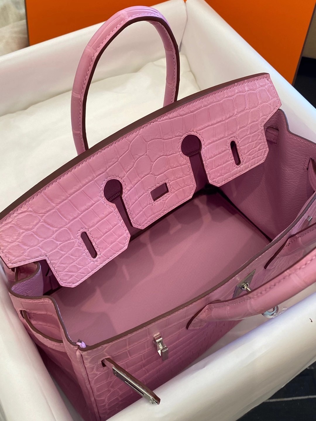 United Arab Emirates Hermes Birkin 25cm Matte nilo crocodile 5P Pink 櫻花粉尼羅鱷魚