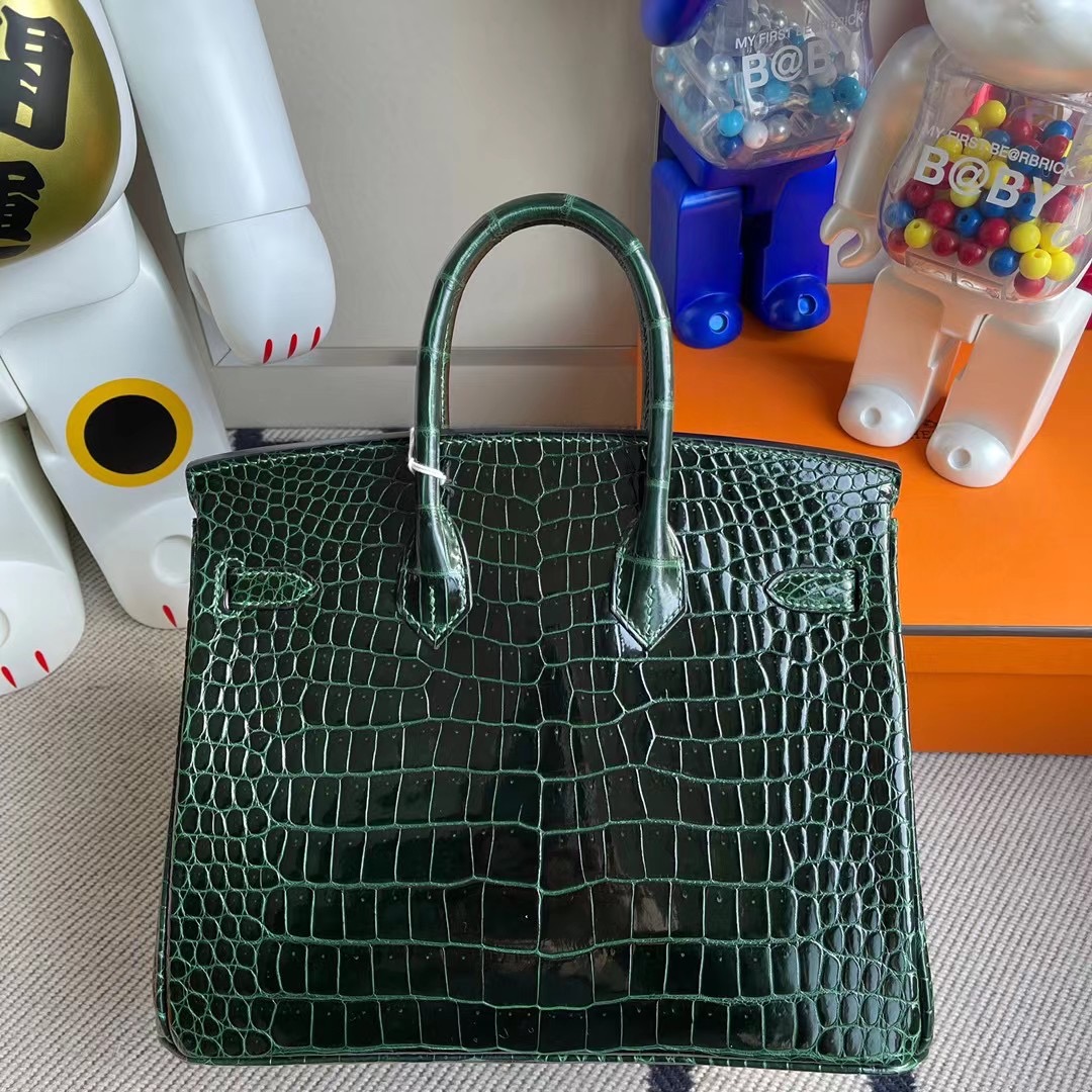 香港島中西區西營盤 Hermes Birkin 25cm 倒V 澳洲灣鱷 HCP CK67 Vert Fonce 祖母綠