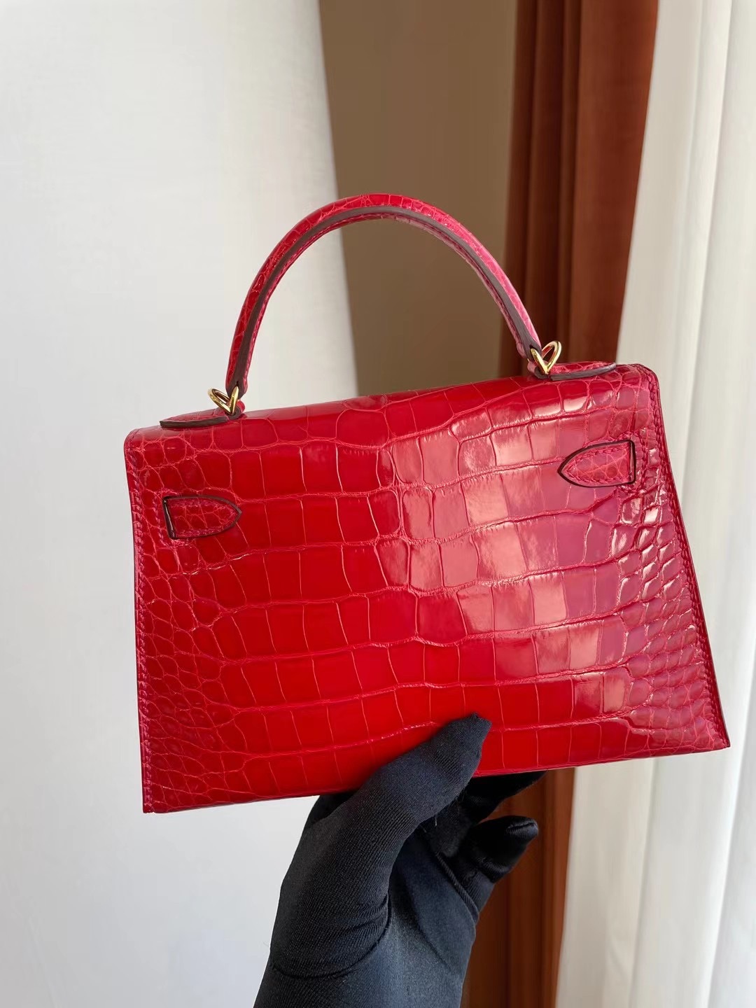 Hermes Kelly Mini II MINI CC95 Braise 法拉利紅亮面方塊 美洲鱷魚