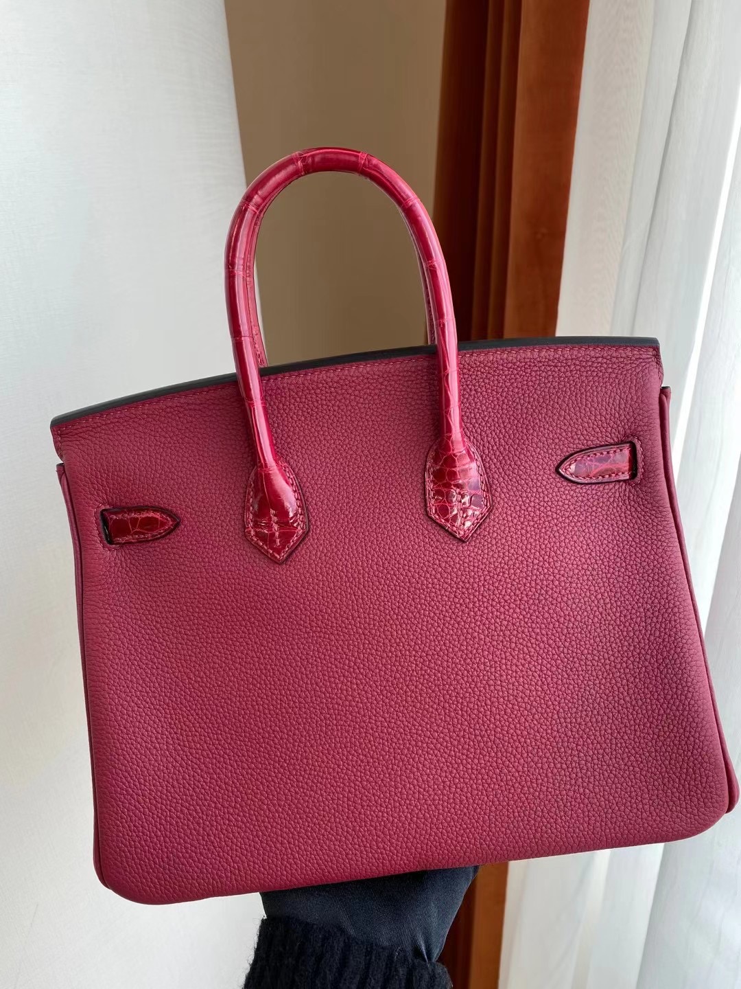 香港北區文錦渡愛馬仕鉑金包多少錢 Hermes Birkin 25cm Touch Togo 亮面美洲鱷魚