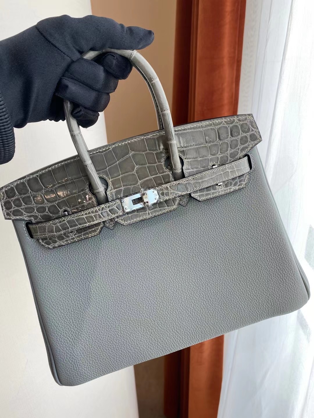 香港中西區上環 愛馬仕鉑金包多少錢 Hermes Birkin 25cm Touch Togo拼美洲鱷魚