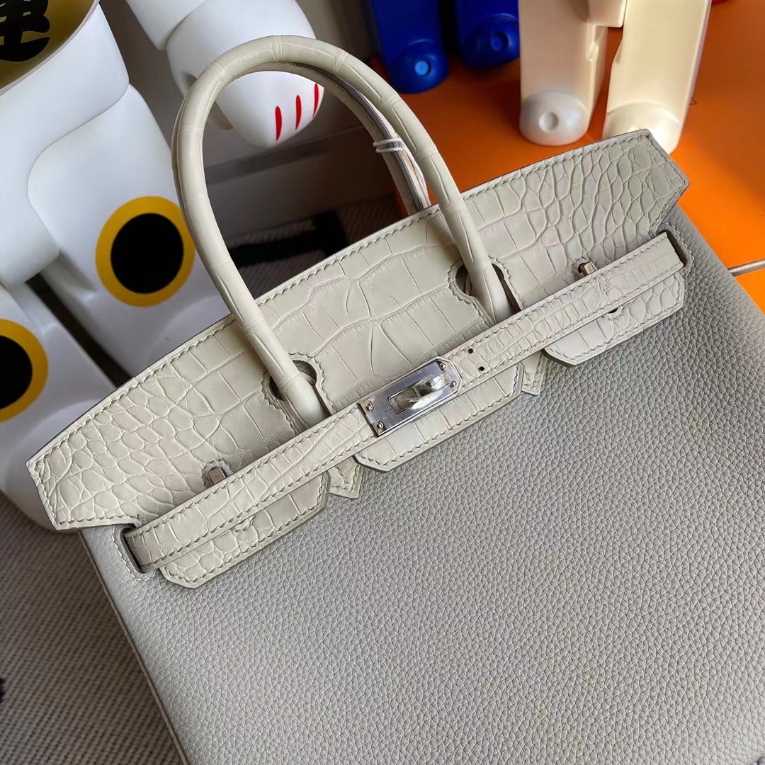 香港南區石澳 Hermes Birkin 25 Touch 80 Gris Perle 珍珠灰 美洲鱷魚 8L Beton 奶油白