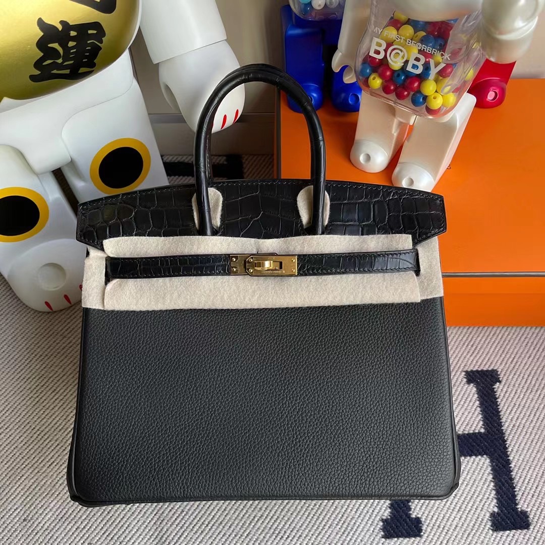 香港南區淺水灣 Hermes Birkin 25 Touch 霧面兩點尼羅鱷魚 89 黑色 Noir