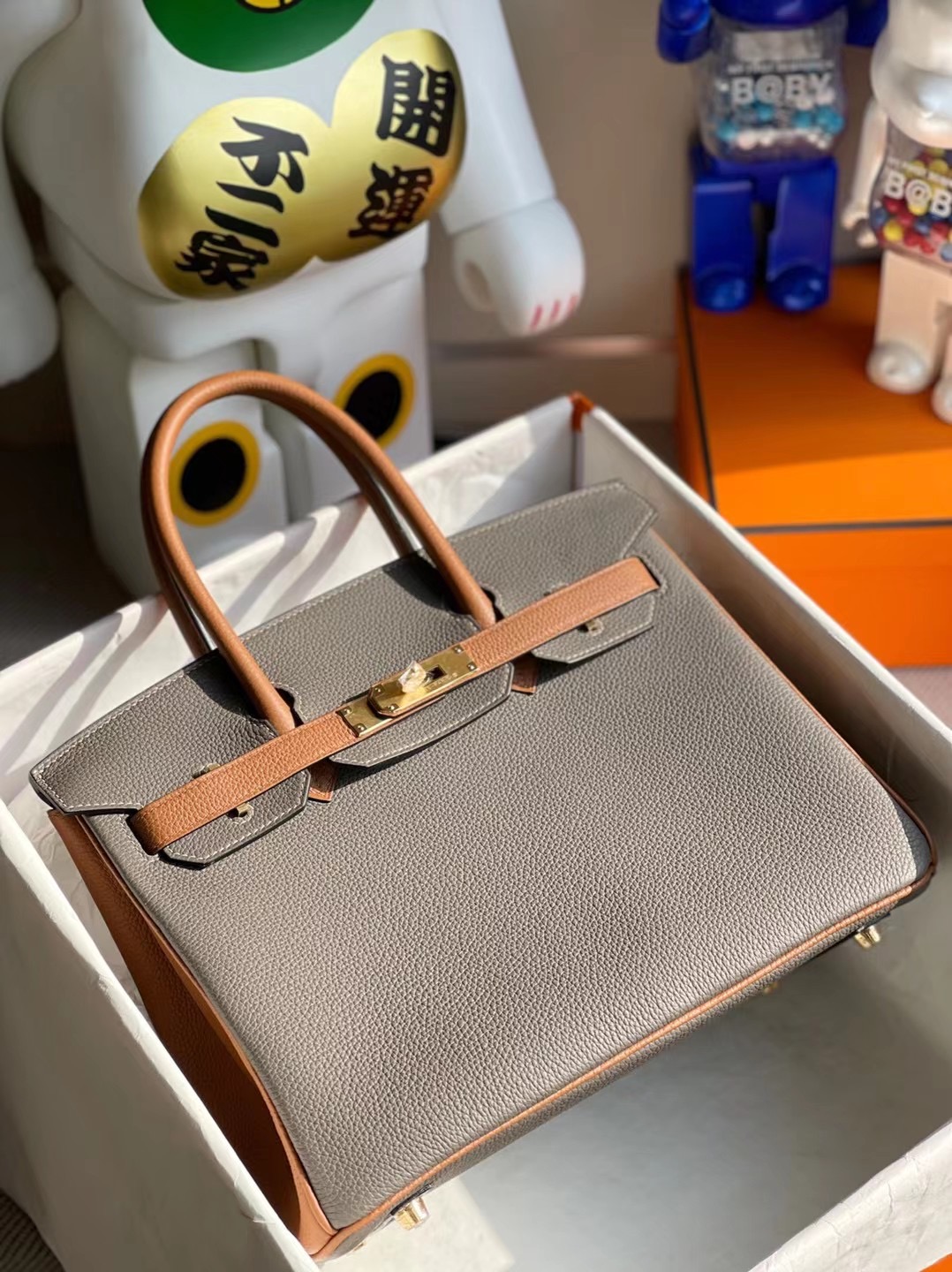 香港東區小西灣 Hermes Birkin 30cm Togo 8F 錫器灰 Etain 37 Gold 金棕色