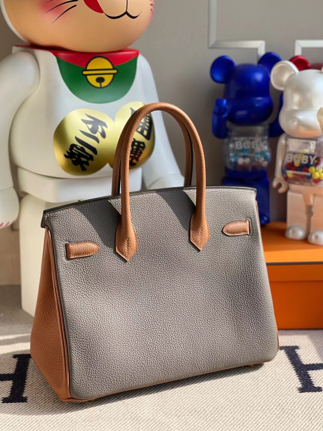 香港東區小西灣 Hermes Birkin 30cm Togo 8F 錫器灰 Etain 37 Gold 金棕色