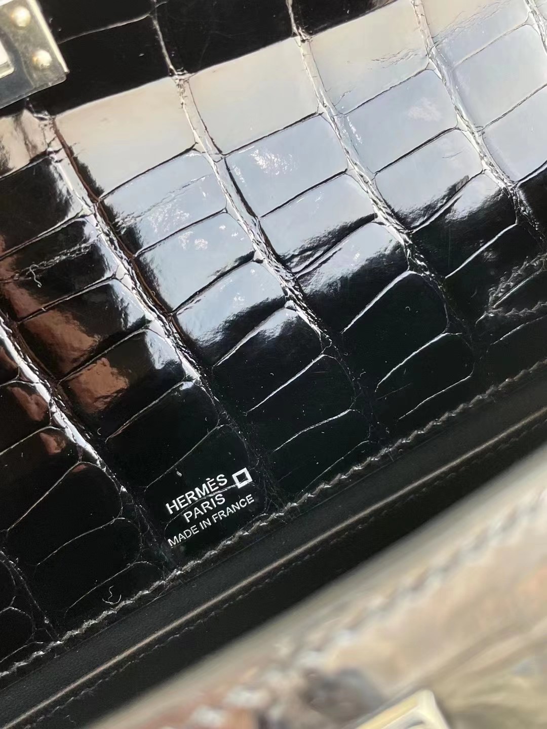 香港沙田區 Hong Kong Hermes MiniKelly Pochette 亮面方塊 美洲鱷魚 CK89 Noir 黑色