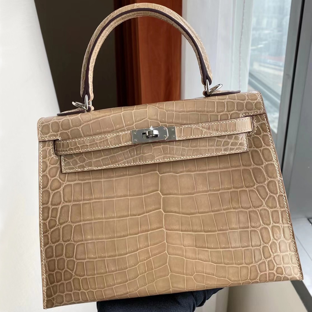 Yuen Long District Hong Kong Hermes Kelly 25cm CK14 beige 杏色