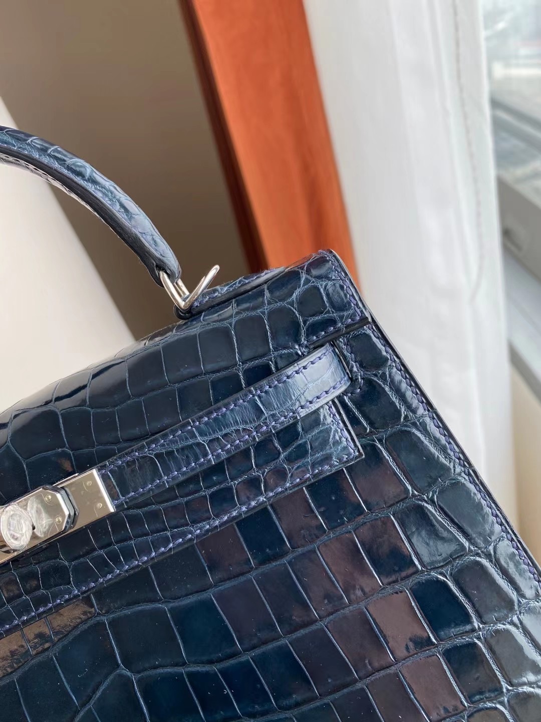 香港元朗區天水圍 Hong Kong Hermes Kelly 25cm CK76 深海藍 blue indgo