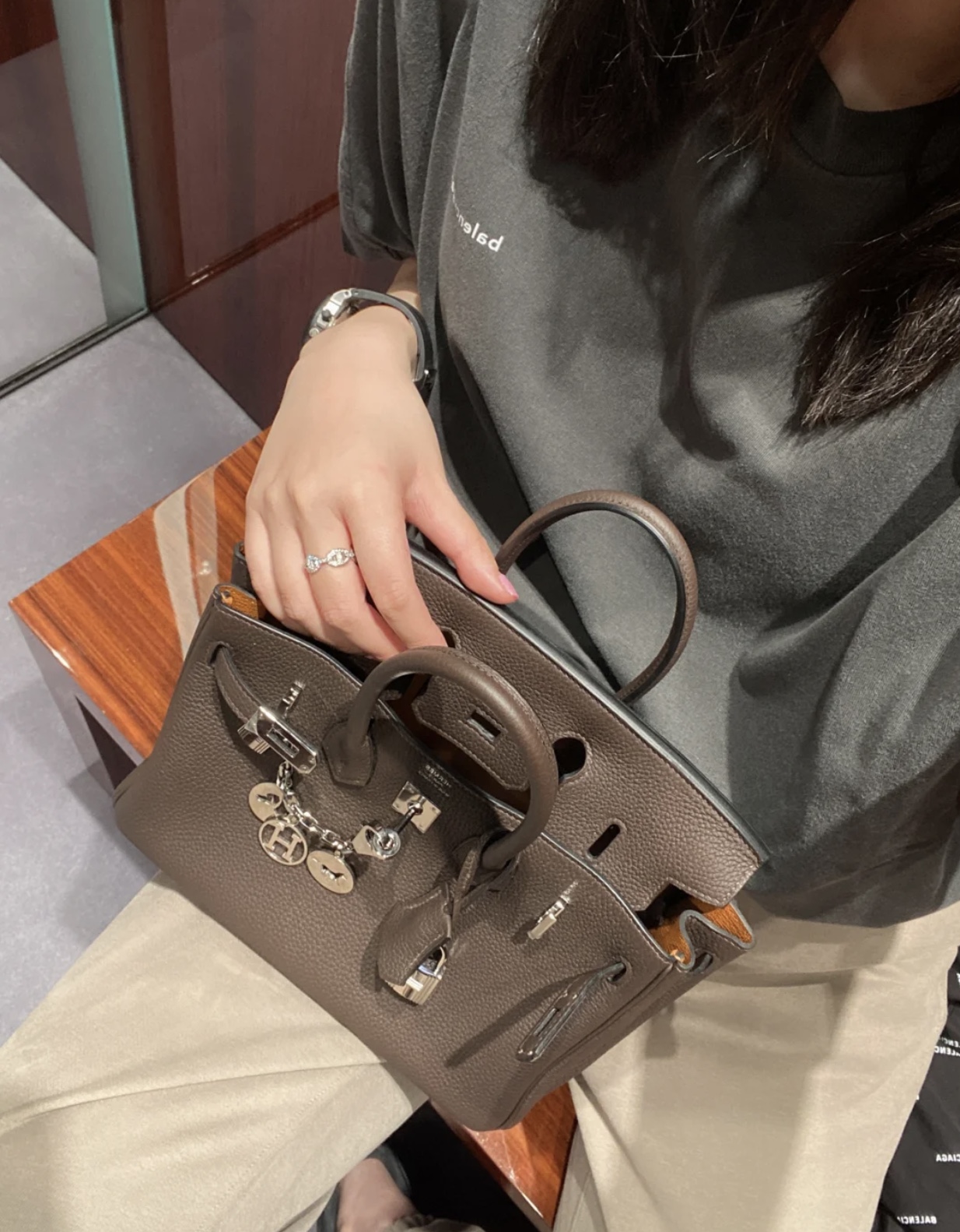 香港元朗區愛馬仕2021年刻印 Z刻 Hermes Birkin 25cm Togo CK46 Ebene 烏木色 銀扣