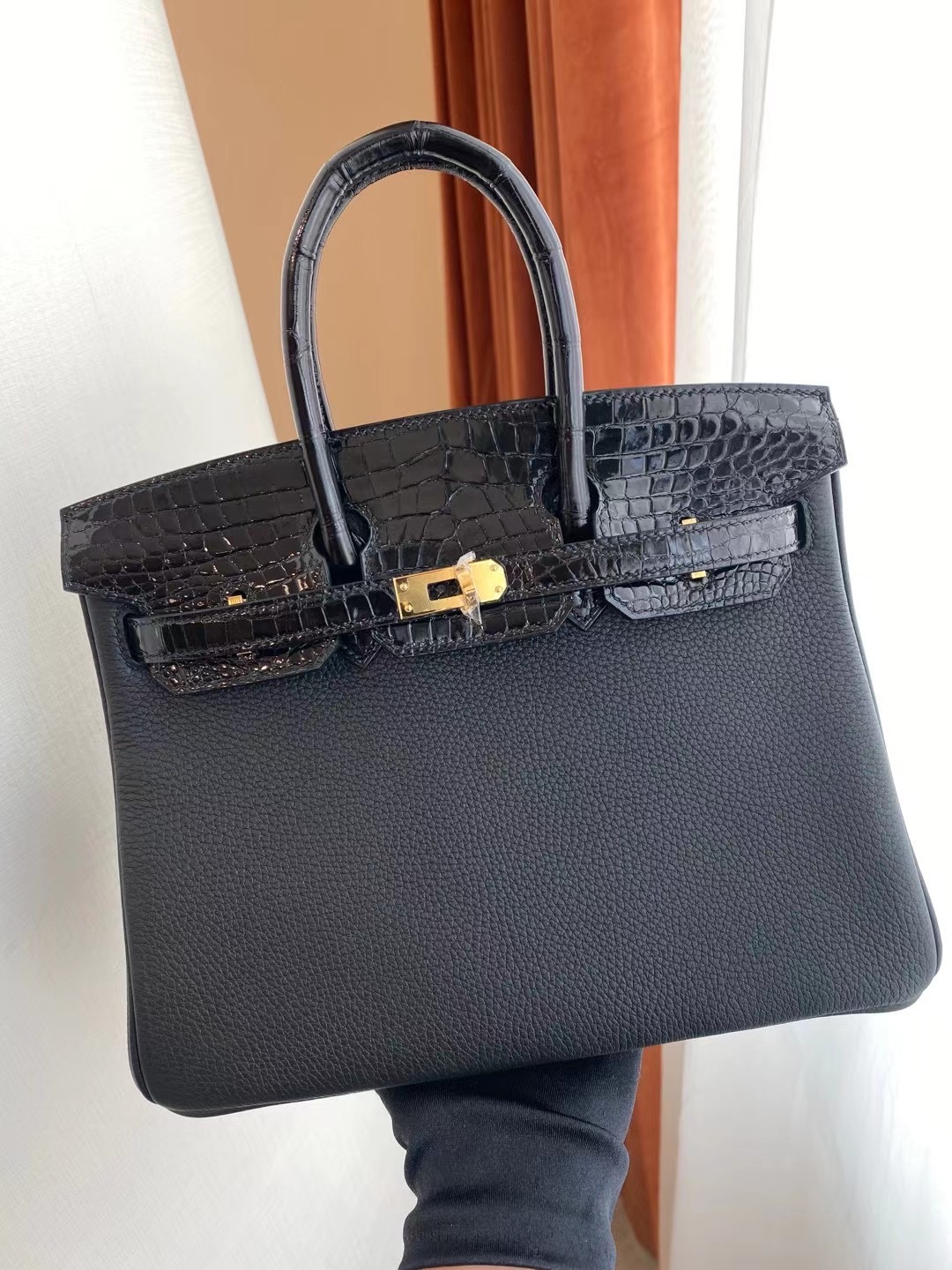 香港西貢區將軍澳 Hermes Birkin 25cm Touch Togo/尼羅鱷魚 89 Noir 黑色 金扣