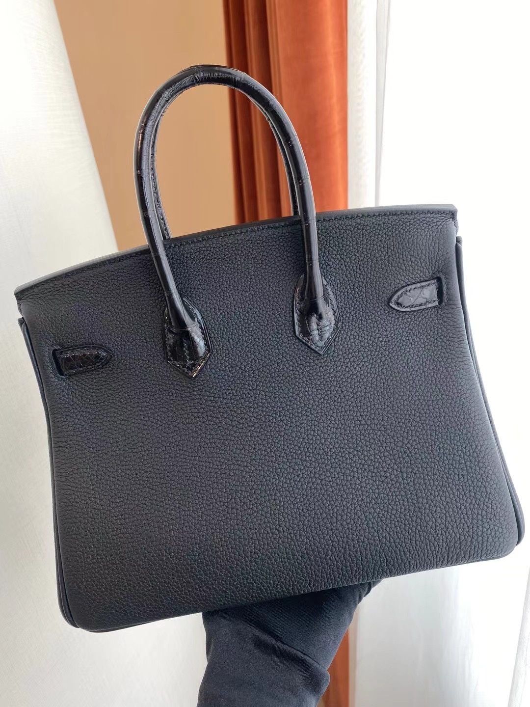 香港西貢區將軍澳 Hermes Birkin 25cm Touch Togo/尼羅鱷魚 89 Noir 黑色 金扣