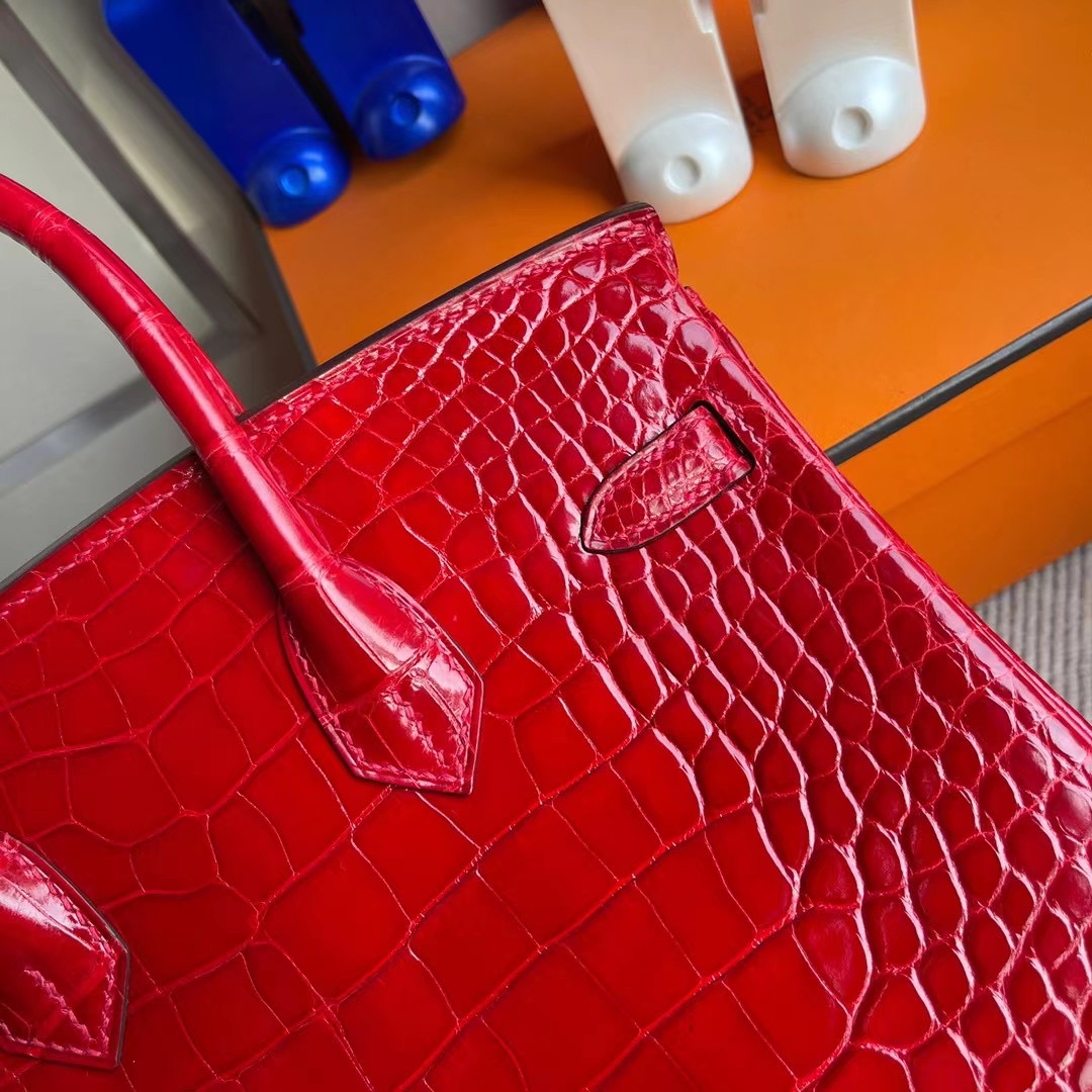 香港西貢區調景嶺鉑金包 價格 Hermes Birkin 25cm 亮面方塊 美洲鱷魚 CC95 法拉利紅