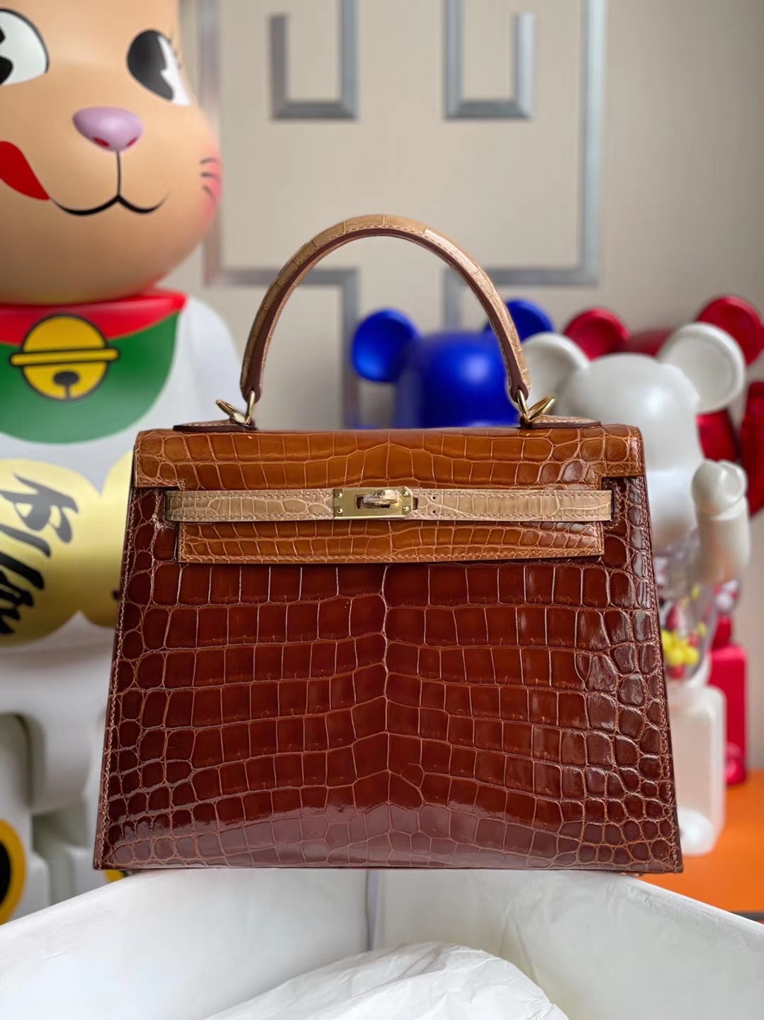 Hermes Kelly 25cm HSS 尼羅鱷魚 31 Miel 蜜糖棕 28 Caremel 焦糖色 14 Beige 杏色