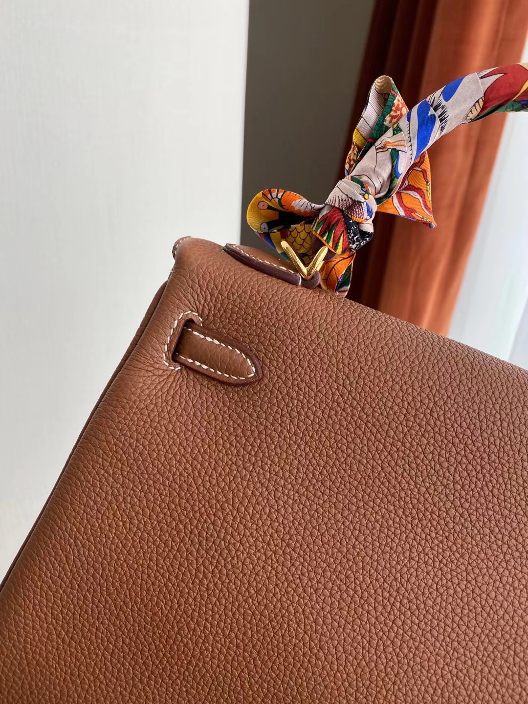 臺灣臺中市 愛馬仕凱莉包價格多少錢 Hermes Kelly 25cm Togo 37 gold 金棕色 金扣